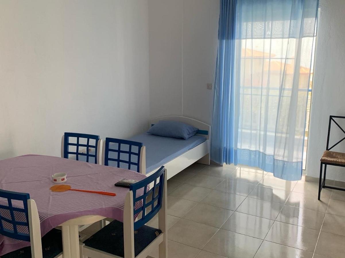 Mare - Rooms อาเกีย ปาราสเควิ ภายนอก รูปภาพ