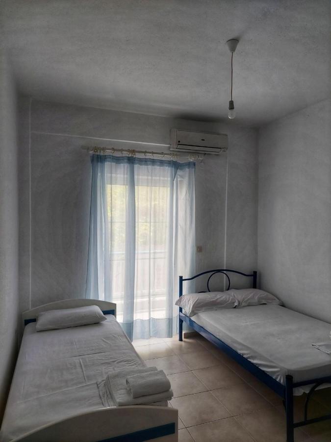 Mare - Rooms อาเกีย ปาราสเควิ ภายนอก รูปภาพ